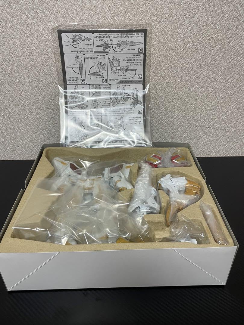 Amazon.co.jp: 魔法戦隊マジレンジャー 天空合体DXセイントカイザー